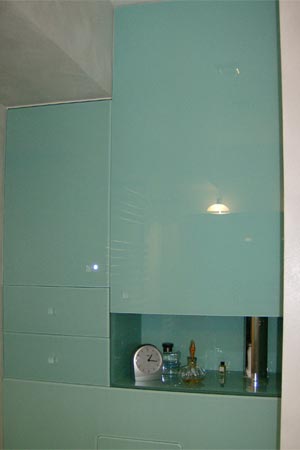 Glaseinbauschrank